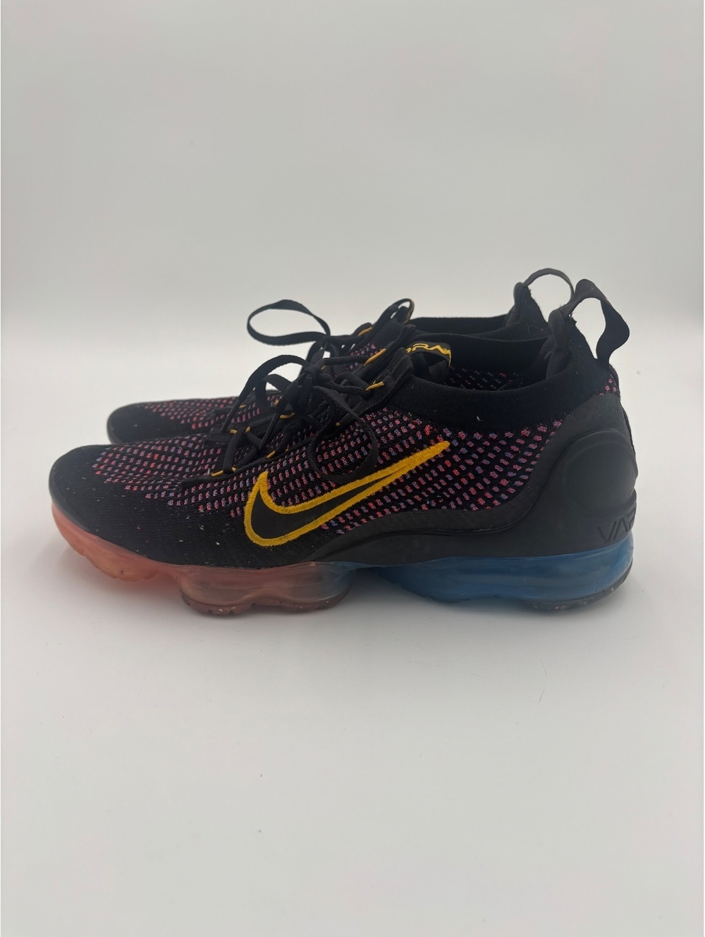 Nike Air Vapormax 2021 Flyknit Black Multi-Color Size 10 Shoes DV2118-001